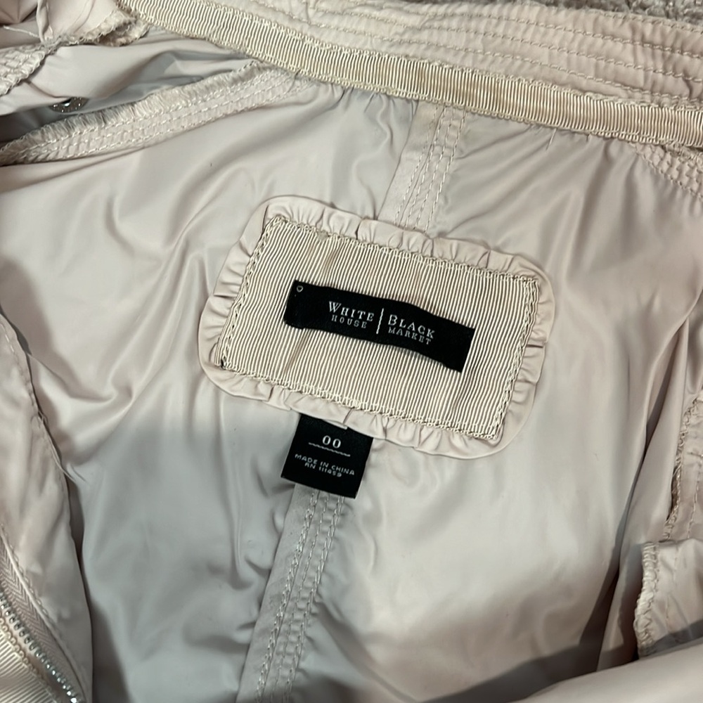 Tan jacket - Picture 10 of 10